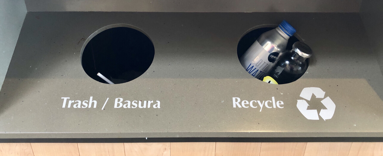 Recycle bin for trash by Power Bear