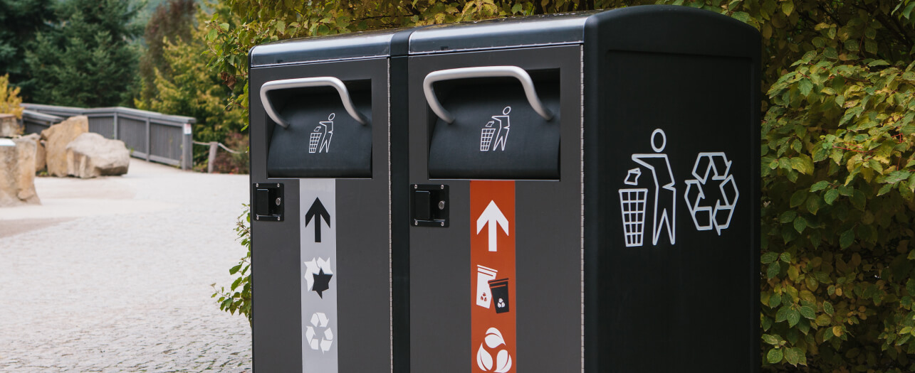Smart bin for waste management